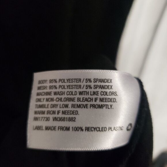 Ámbar Black Textured Dress with Transparent Cut Outs - Picture 7 of 11